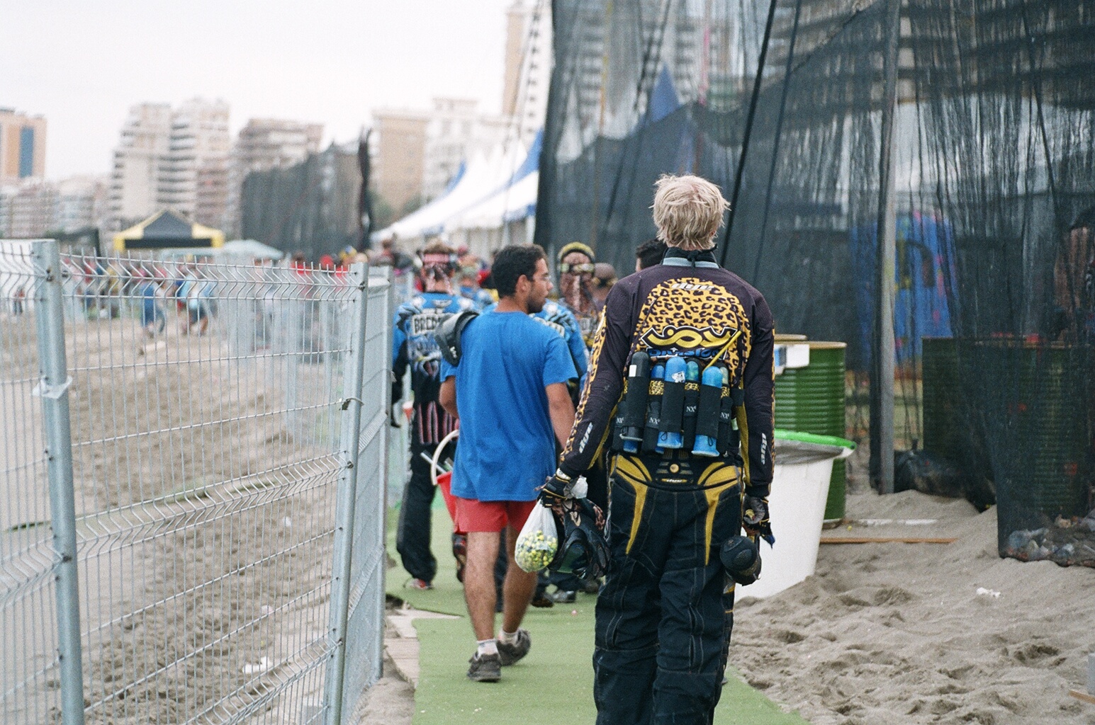 Fotografía MB 40007 en el álbum Malaga Beach 2004